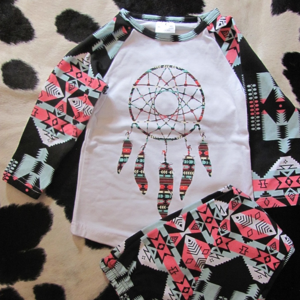 DREAMCATCHER SHIRT & LEGGINGS BRAND NEW SUPER CUTE